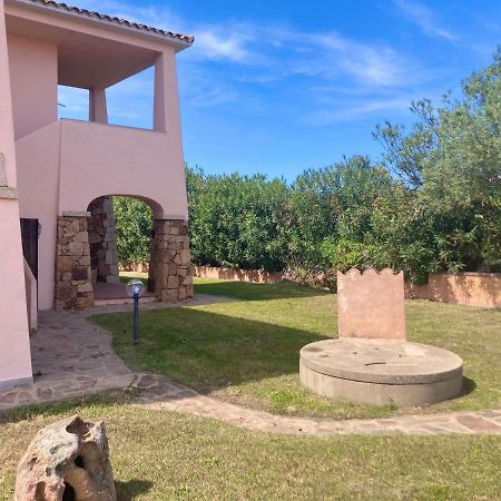 Iss Travel, Le Carrube Two Bedrooms Apartments With Air Conditioning San Teodoro  Extérieur photo
