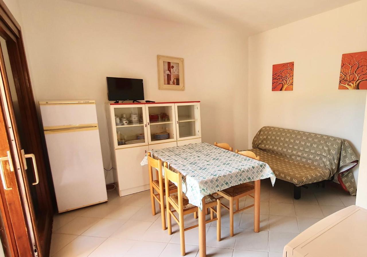 Iss Travel, Le Carrube Two Bedrooms Apartments With Air Conditioning San Teodoro  Extérieur photo
