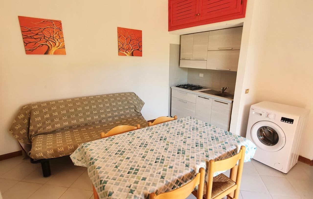 Iss Travel, Le Carrube Two Bedrooms Apartments With Air Conditioning San Teodoro  Extérieur photo